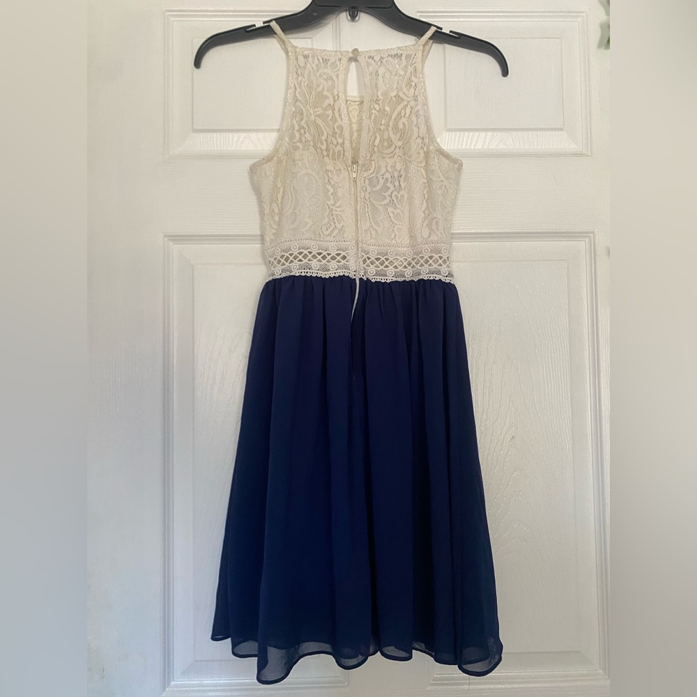 Junior’s Halter Dress w/ Lace - Picture 5 of 8